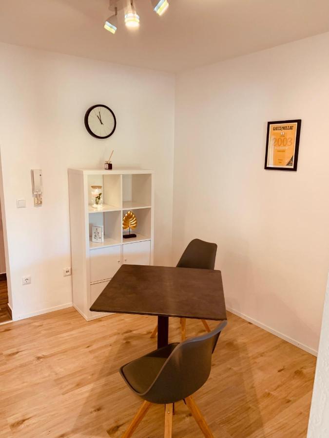 Felix Living 5, Modern & Cozy 2 Zimmer Wohnung, Terrasse, Parkplatz Salzweg Exterior photo