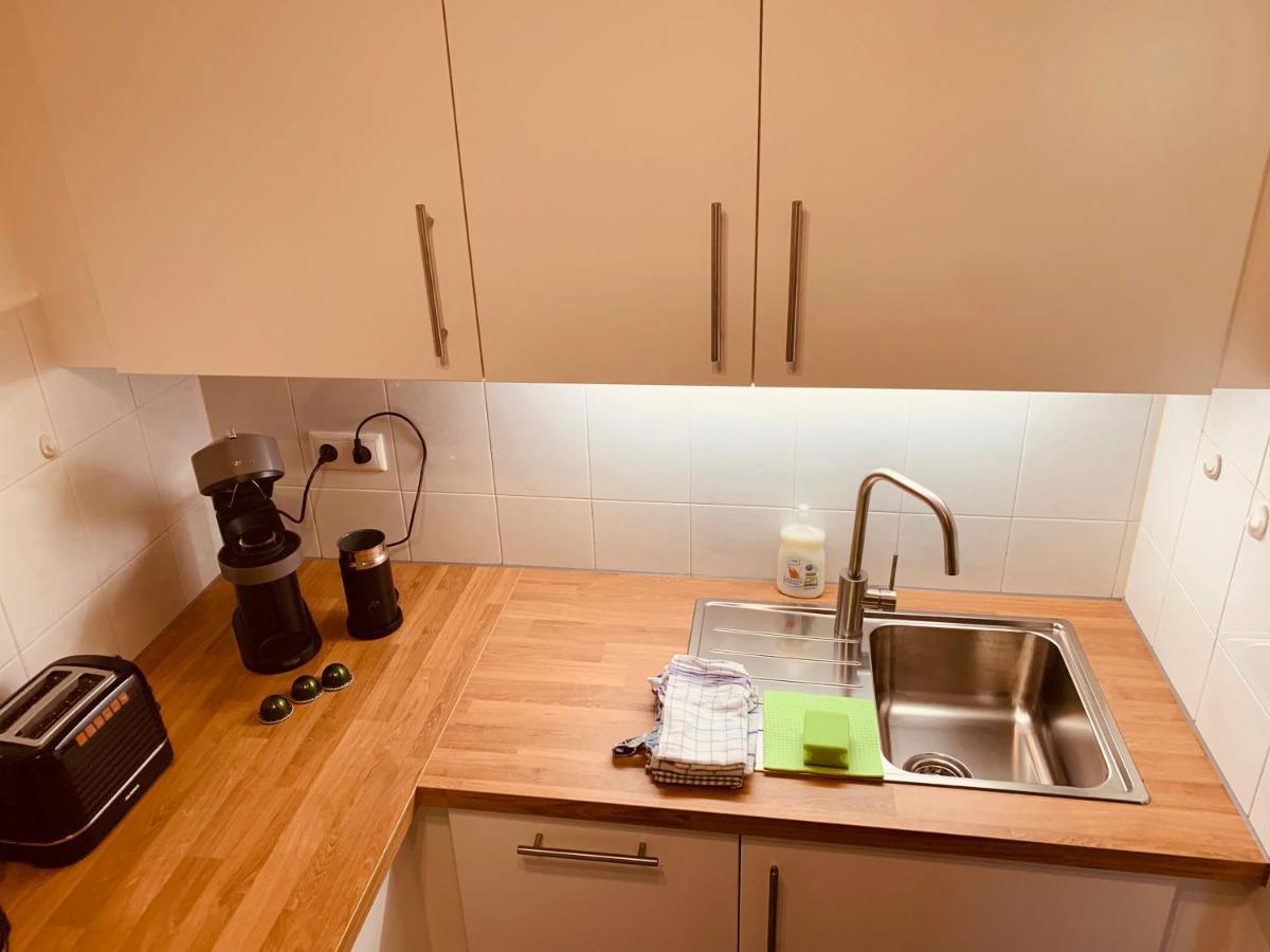 Felix Living 5, Modern & Cozy 2 Zimmer Wohnung, Terrasse, Parkplatz Salzweg Exterior photo